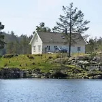 Сasa de vacaciones Der Ute By Interhome *